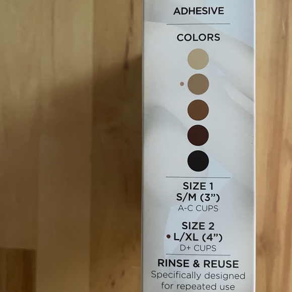 NIB Nippies Skin Adhesive Nipple Covers D+ Cup - Picture 4 of 5